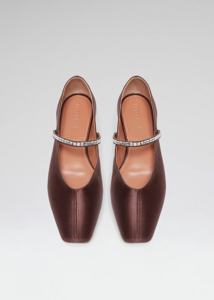 24_BROWN SATIN_Overhead