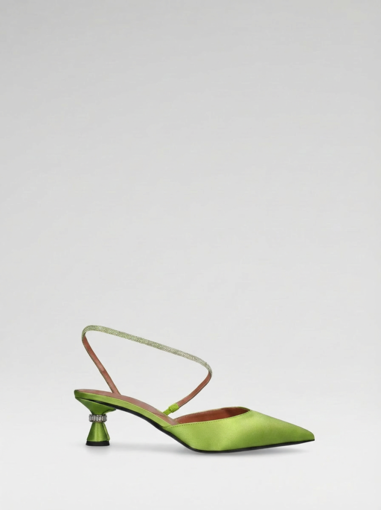Green+Shoe+Adjusted+Scale+No+Crop